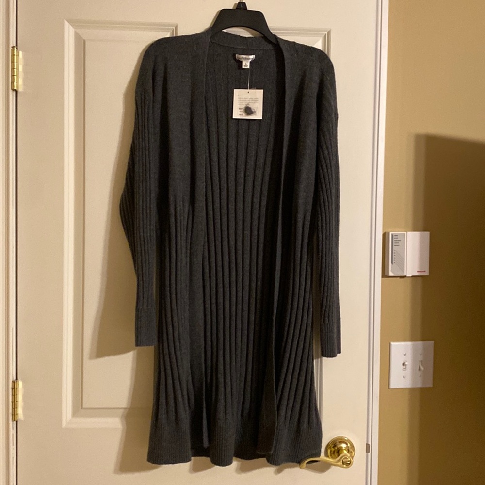 Croft & Barrow long grey sweater